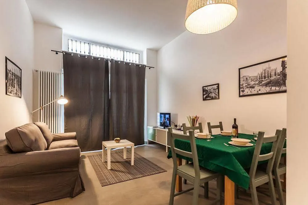 Temporary House - Sant'Agostino Apartment Milan 0*,  Italy