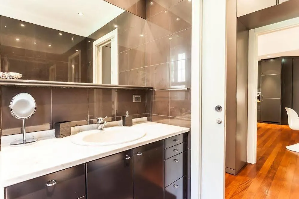 Temporary House - Sant'Agostino Apartment Milan Italy