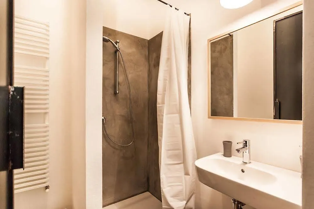 Temporary House - Sant'Agostino Apartment Milan